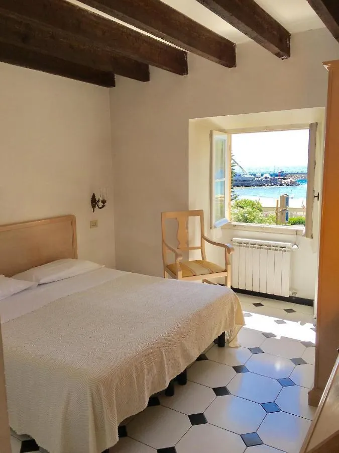 Hotel Paradiso 3*, Diano Marina