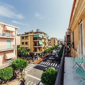 Home Diano Marina Appartamento